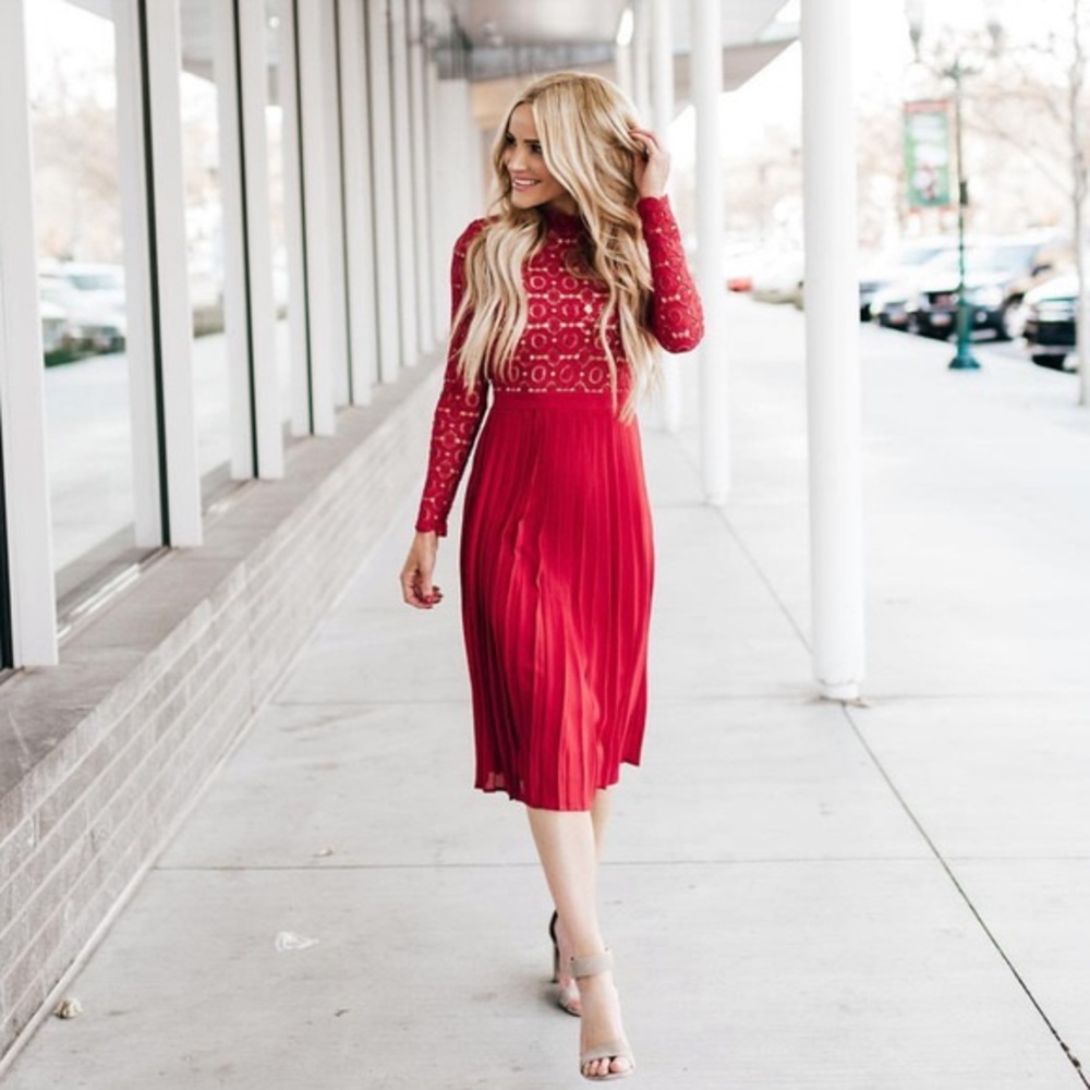 Ivy City Co red Arabella dress